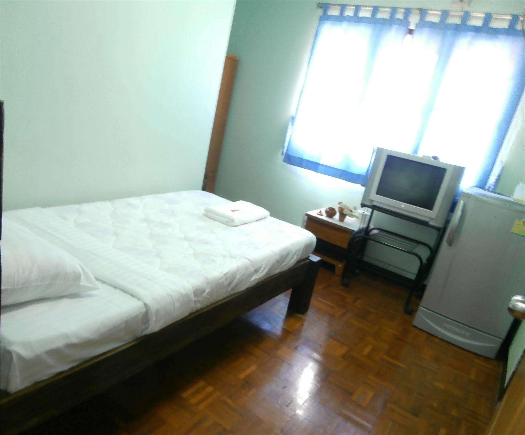 Nonni Guesthouse Chiang Mai Ngoại thất bức ảnh