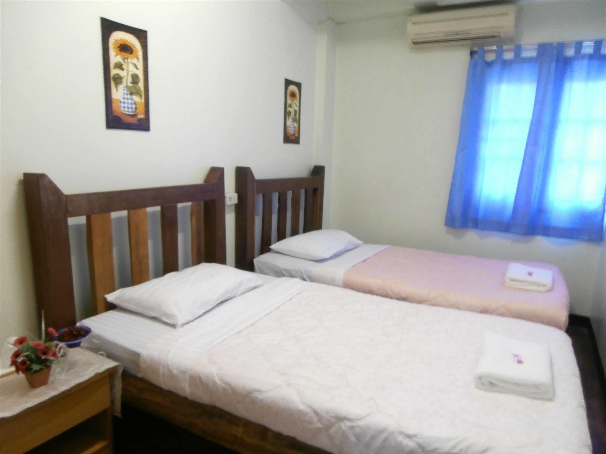 Nonni Guesthouse Chiang Mai Ngoại thất bức ảnh